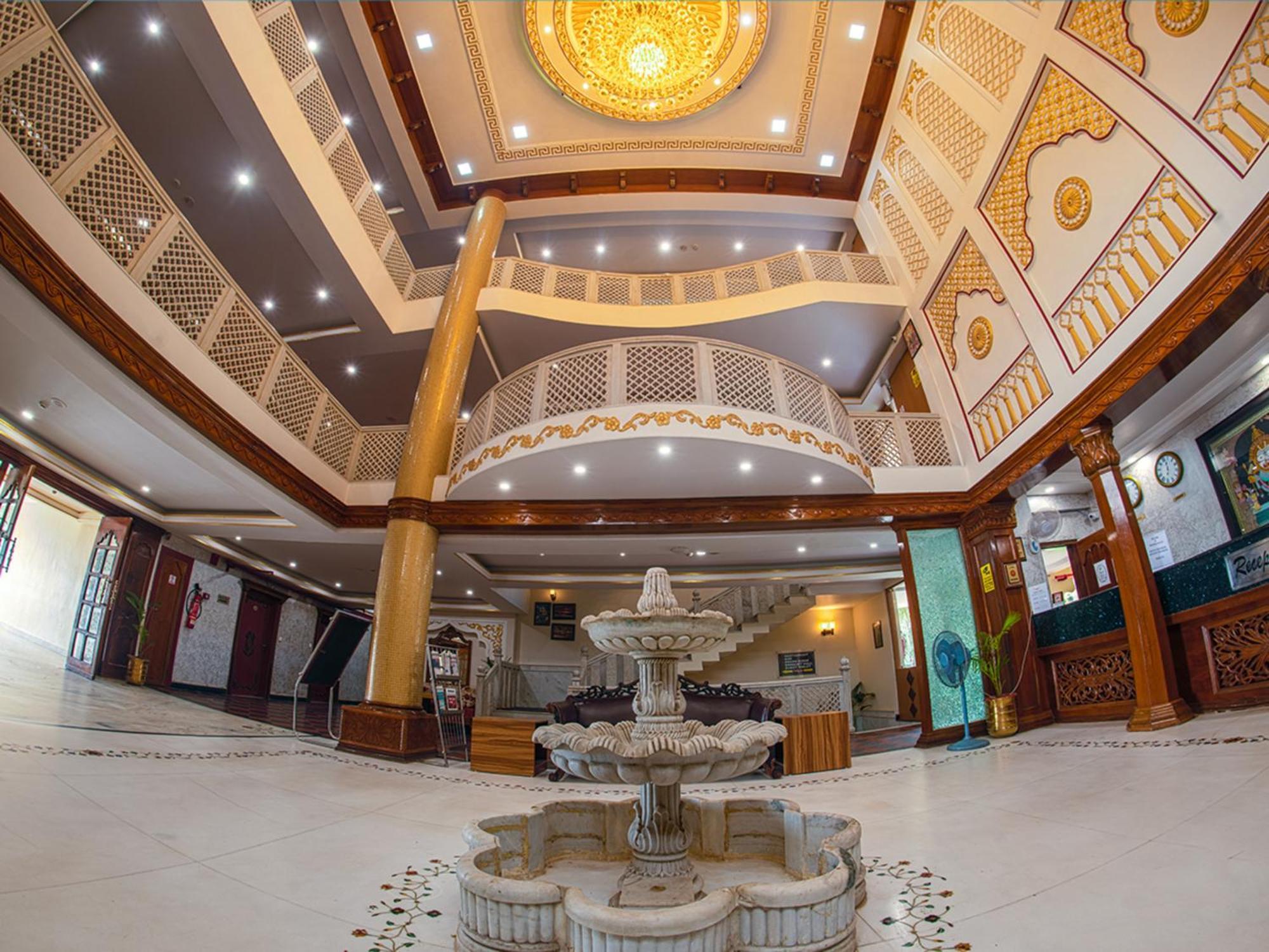 Nrs Royal Palace Пурі Екстер'єр фото